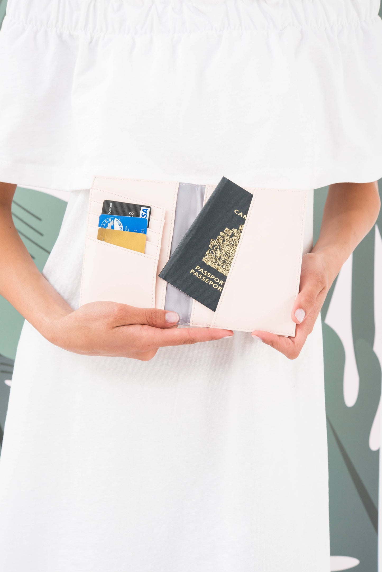 Passport Cover - Faux Leather: grey/pink/navy