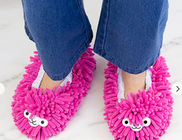 LLAMA CLEANING SLIPPERS NOVELTY