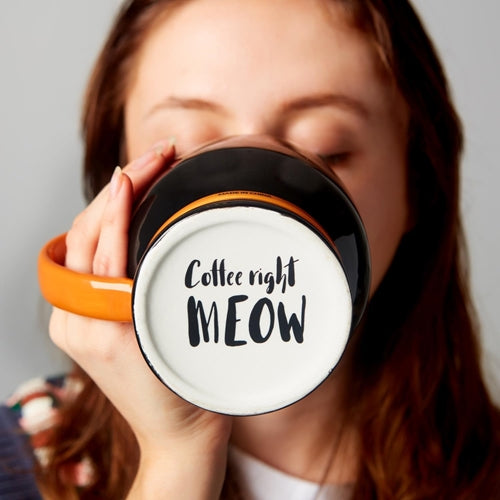 BLACK CAT CERAMIC MUG