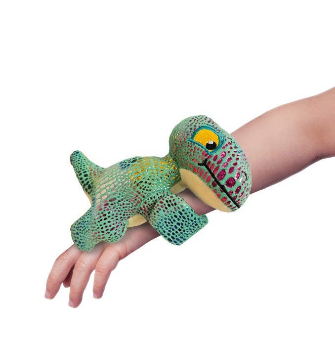 Snap & Snuggle: How to Catch a Dinosaur
