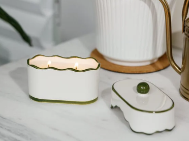 Chérie 5.5 oz Ceramic Candle - Smoked Pistachio