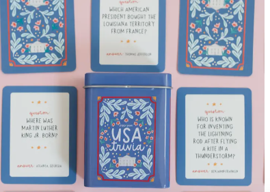 USA Trivia Game - Deck of Cards + Storage Tin