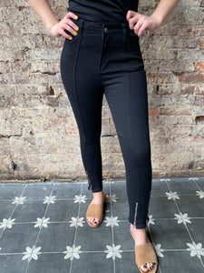 Kennedia Black Ankle Zip Jeans