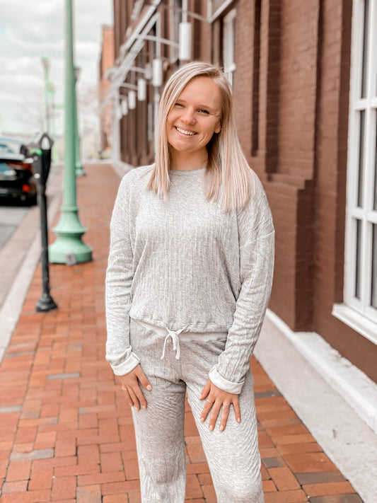 Barefoot Dreams Ultra Lite Gray Cream Lounge Set