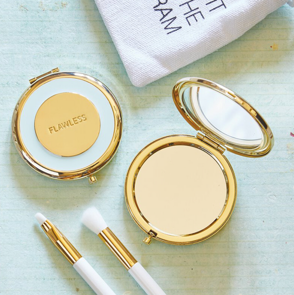 Flawless Mirror Compact