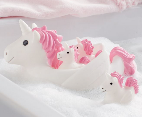 UNICORN BATH TOY SET