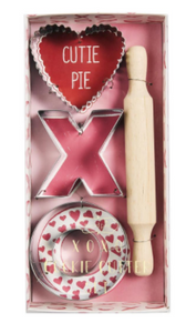 XOXO Cookie Cutter Set