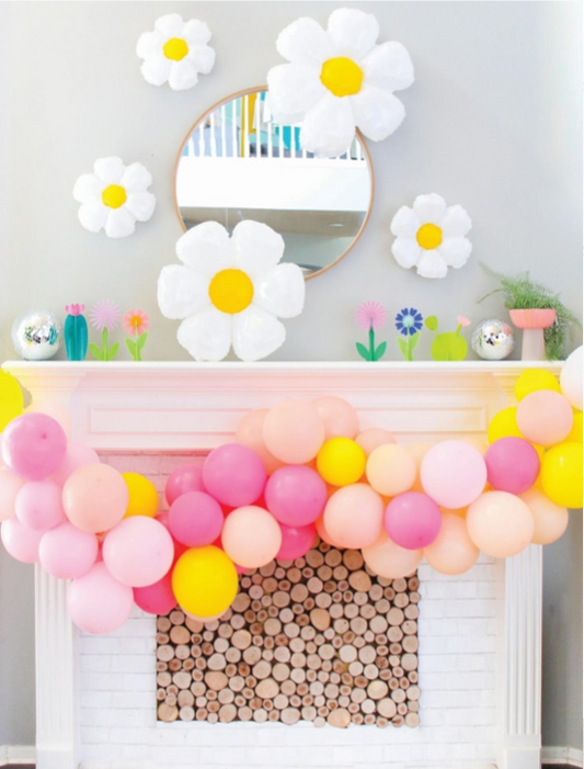KAILO CHIC DAISY BALLOON GARLAND