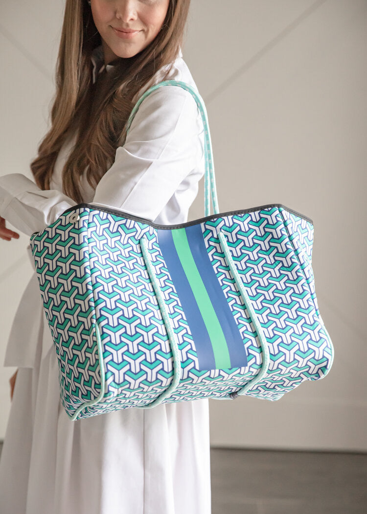 Parker & Hyde Totes – Mildred and Mable's