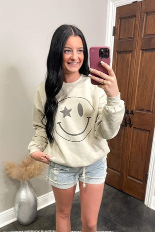 Smiley Star Sweatshirt